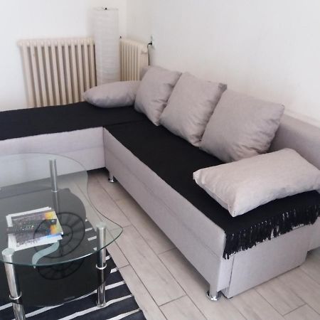 Bianco Nero Appartamento Ниш Екстер'єр фото